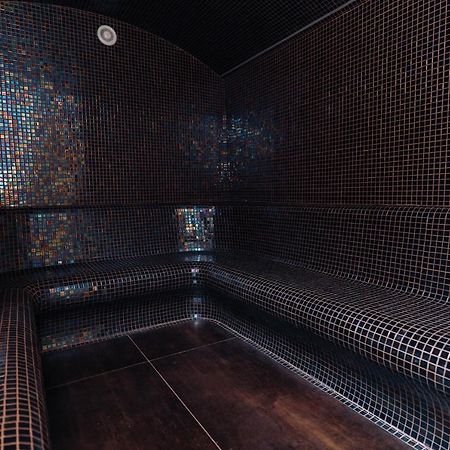 Hotel Perla Baile 1 Mai Eksteriør billede