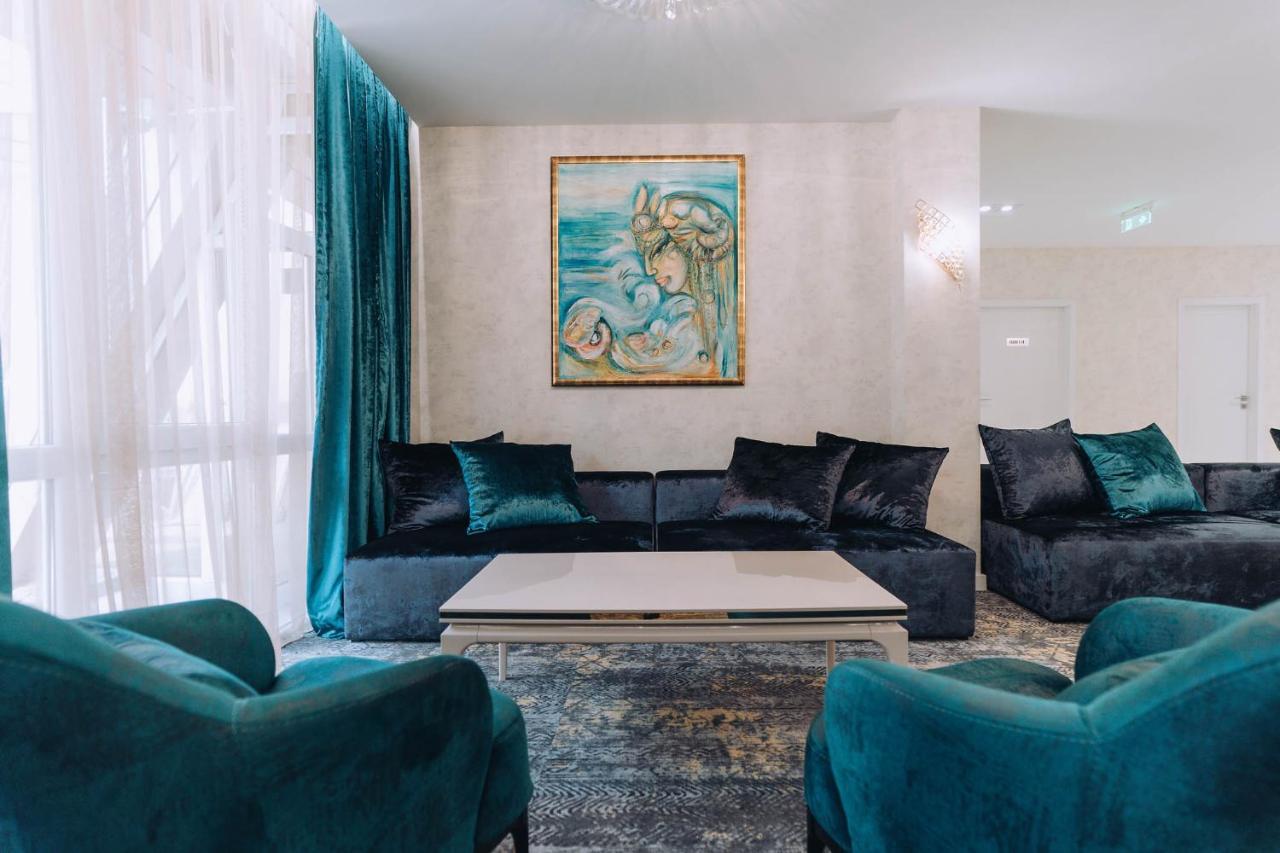 Hotel Perla Baile 1 Mai Eksteriør billede
