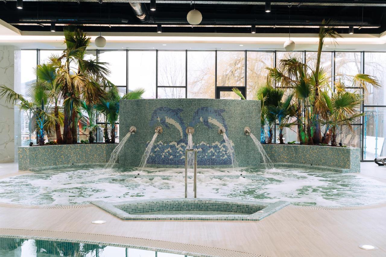 Hotel Perla Baile 1 Mai Eksteriør billede
